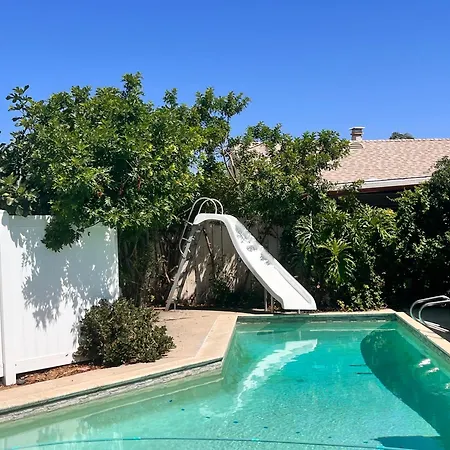 Affordable Private Room With Pool Access And Free Parking Near Zoo And Beaches San Diego Exterior photo